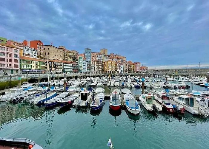 Apartamento Utsa Eski -piso Con Encanto En 1ª Linea De Puerto.