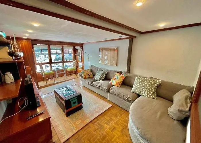 Utsa Eski -piso Con Encanto En 1ª Linea De Puerto. Apartamento *