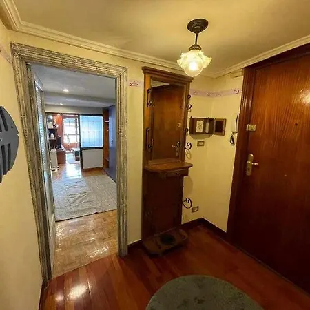 Utsa Eski -piso Con Encanto En 1ª Linea De Puerto