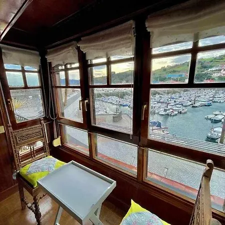 Utsa Eski -piso Con Encanto En 1ª Linea De Puerto * Bermeo