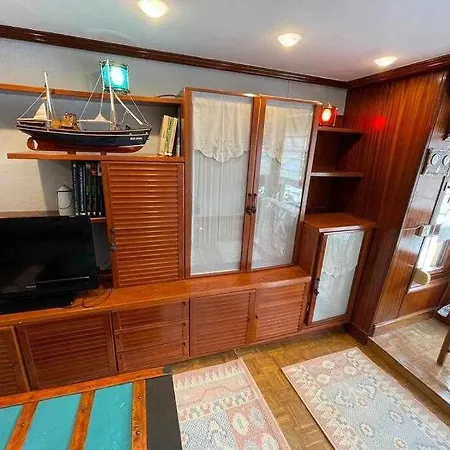 Apartman Utsa Eski -piso Con Encanto En 1ª Linea De Puerto. Bermeo