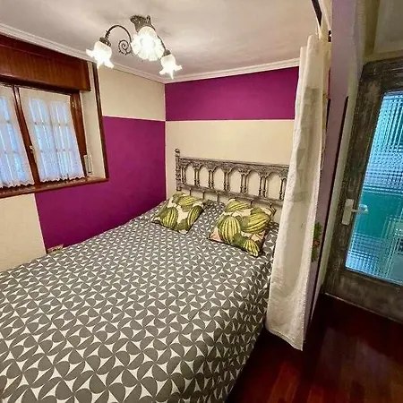 Utsa Eski -piso Con Encanto En 1ª Linea De Puerto. Bermeo